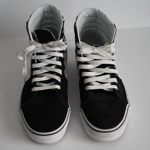 Vans - Picture 3 of 3